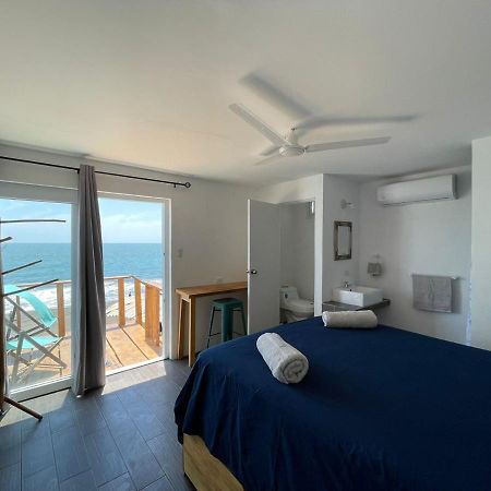 Black Sand Beachhouse มอนเตริโก ภายนอก รูปภาพ