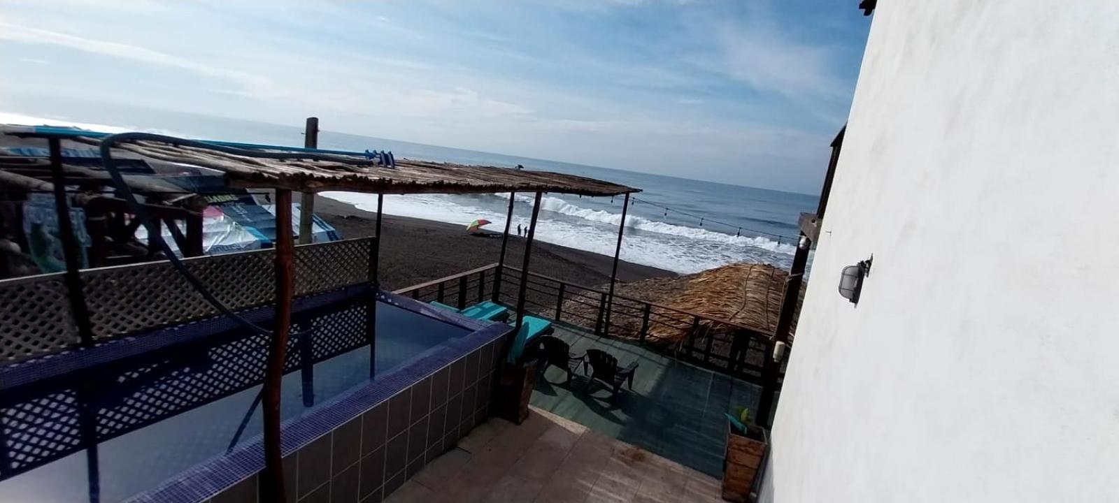 Black Sand Beachhouse มอนเตริโก ภายนอก รูปภาพ